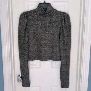 BLACK TOP WITH GLITTERY BACKGROUND ❤️